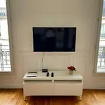 Apartment Vaugirard - Proche Tour Eiffel Paris
